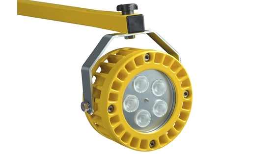 30 W Led Loading Dock Lights With Telescopic Boom Warehouse
