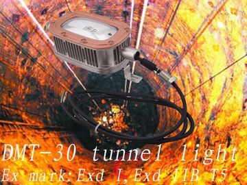 3000 lumen LED explosion proof light Stainlesss steel housing CSA / FCC